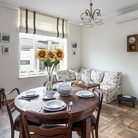 Cheerful Air Conditioned Apartment With Mezzanine And Parking - Old Town Krakow Dış mekan fotoğraf