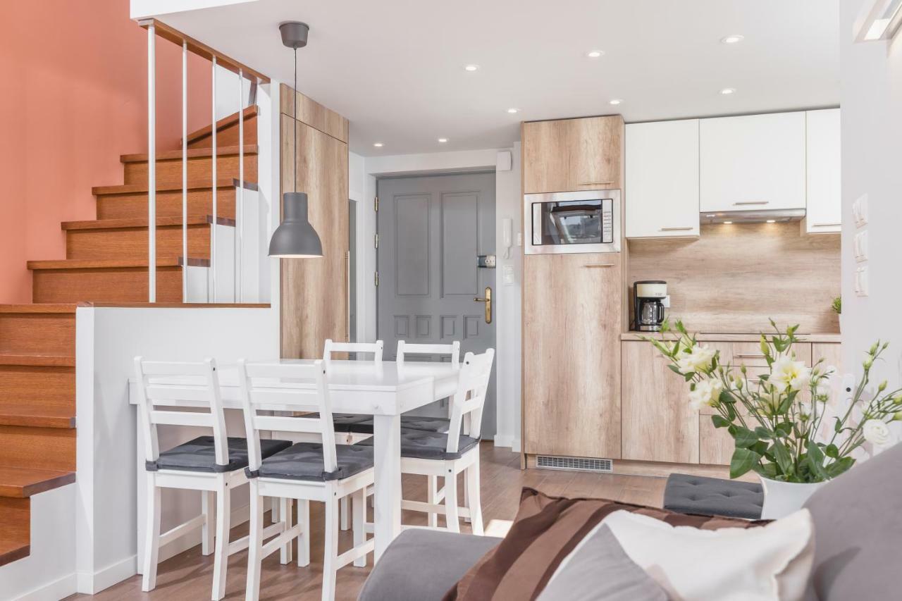 Cheerful Air Conditioned Apartment With Mezzanine And Parking - Old Town Krakow Dış mekan fotoğraf