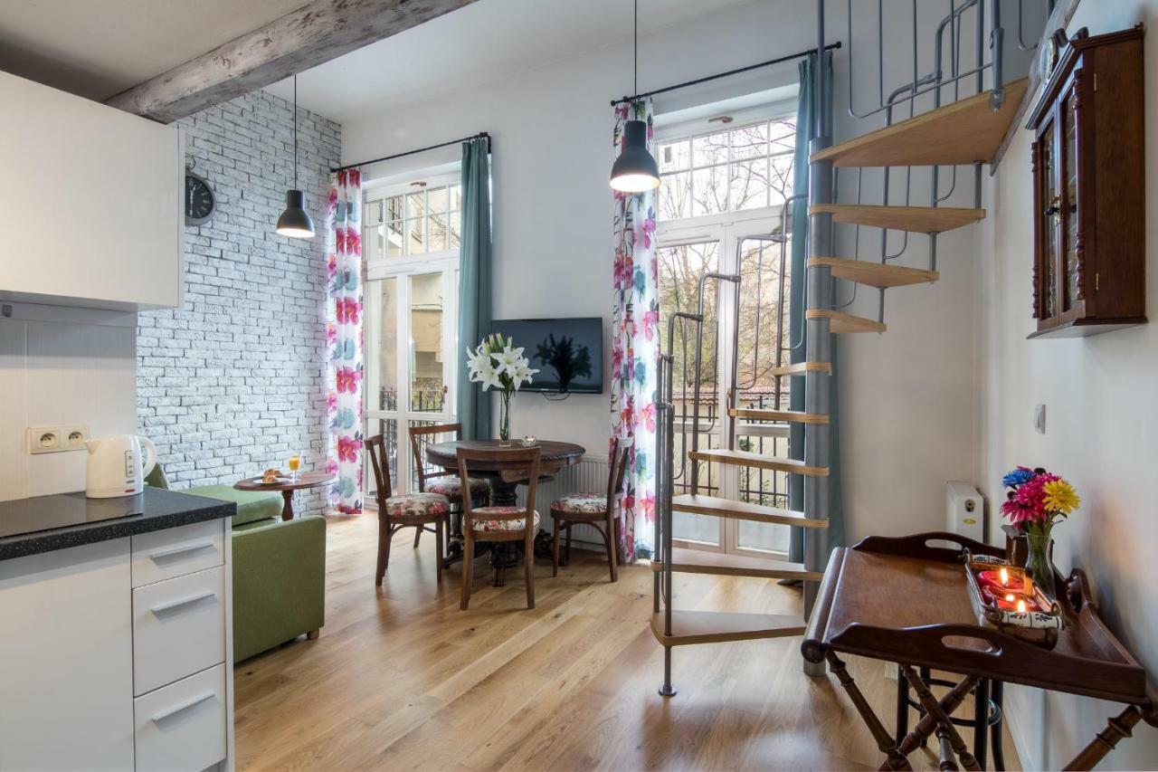 Cheerful Air Conditioned Apartment With Mezzanine And Parking - Old Town Krakow Dış mekan fotoğraf