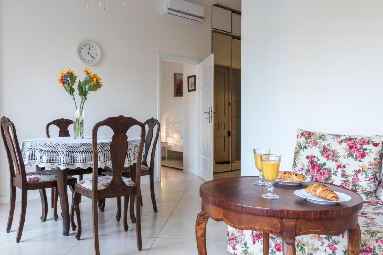 Cheerful Air Conditioned Apartment With Mezzanine And Parking - Old Town Krakow Dış mekan fotoğraf